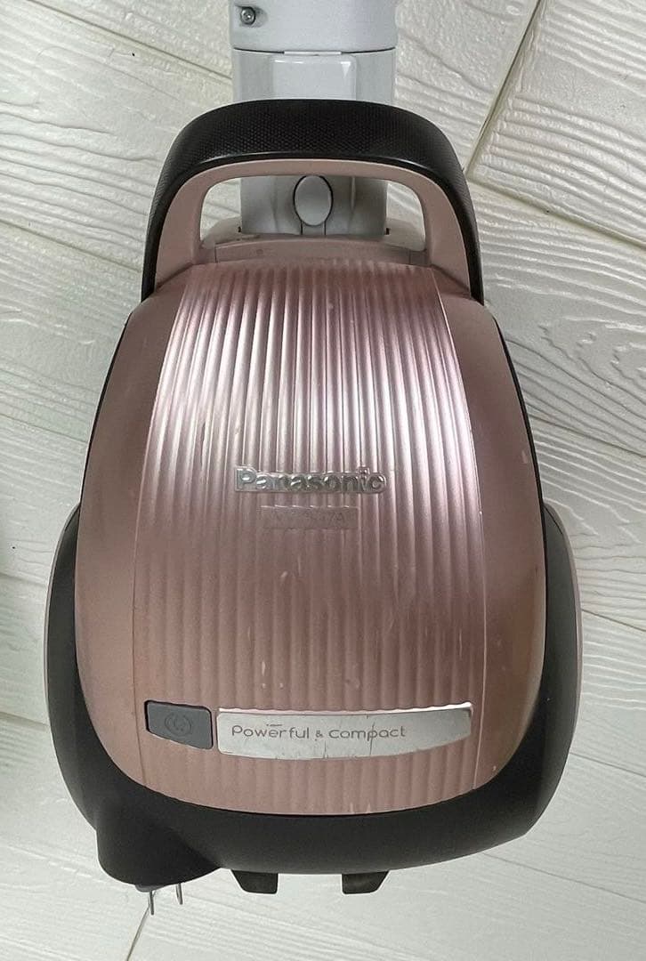 Panasonic　MC-PK17A P　紙パック式 掃除機　2017年製