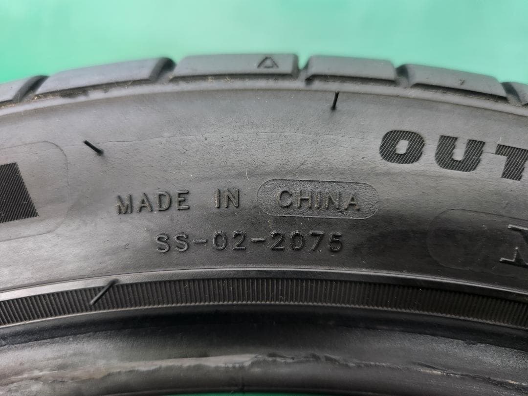 送料込☆2023年製 MINERVAミネルバ タイヤ 165/45R16☆2本