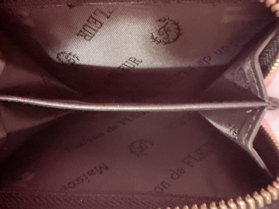 Maison de FLEUR ベルトリボンミニウォレット 黒 財布
