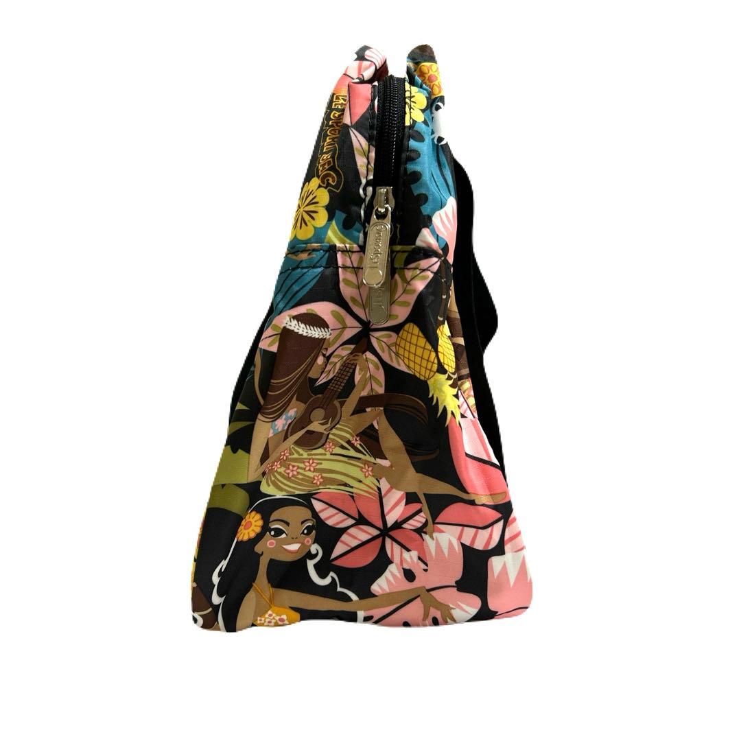 【美品】LeSportsac　ハワイ限定　ワヒネフラ柄フラガールボストンバック