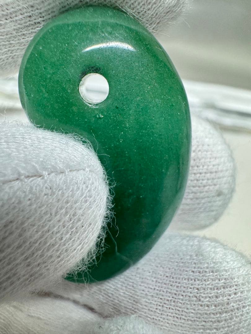 糸魚川翡翠 勾玉 12g 3.6cm 天然石 パワーストーン