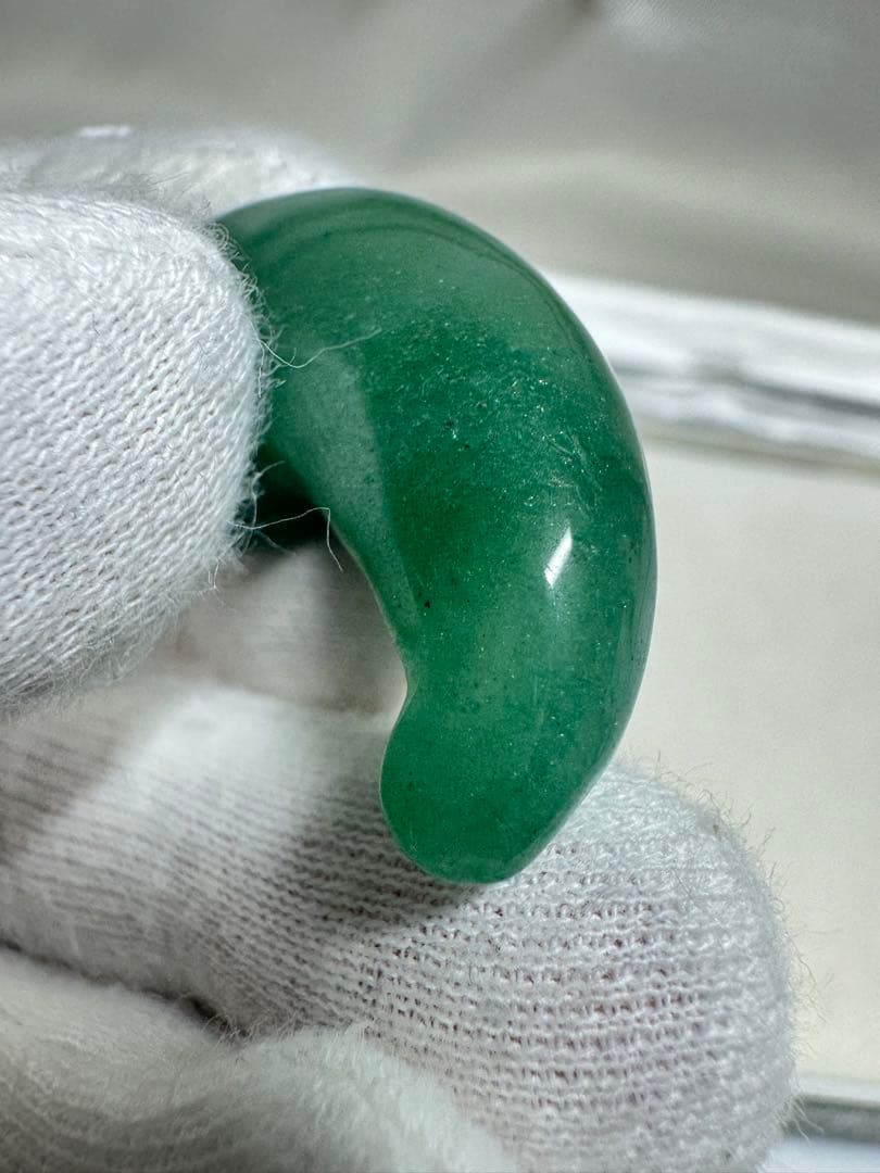 糸魚川翡翠 勾玉 12g 3.6cm 天然石 パワーストーン