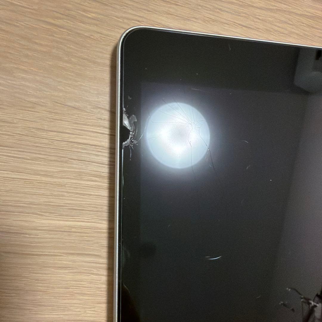 Apple iPad 第9世代グレー 本体 + Apple Pencil第一世代