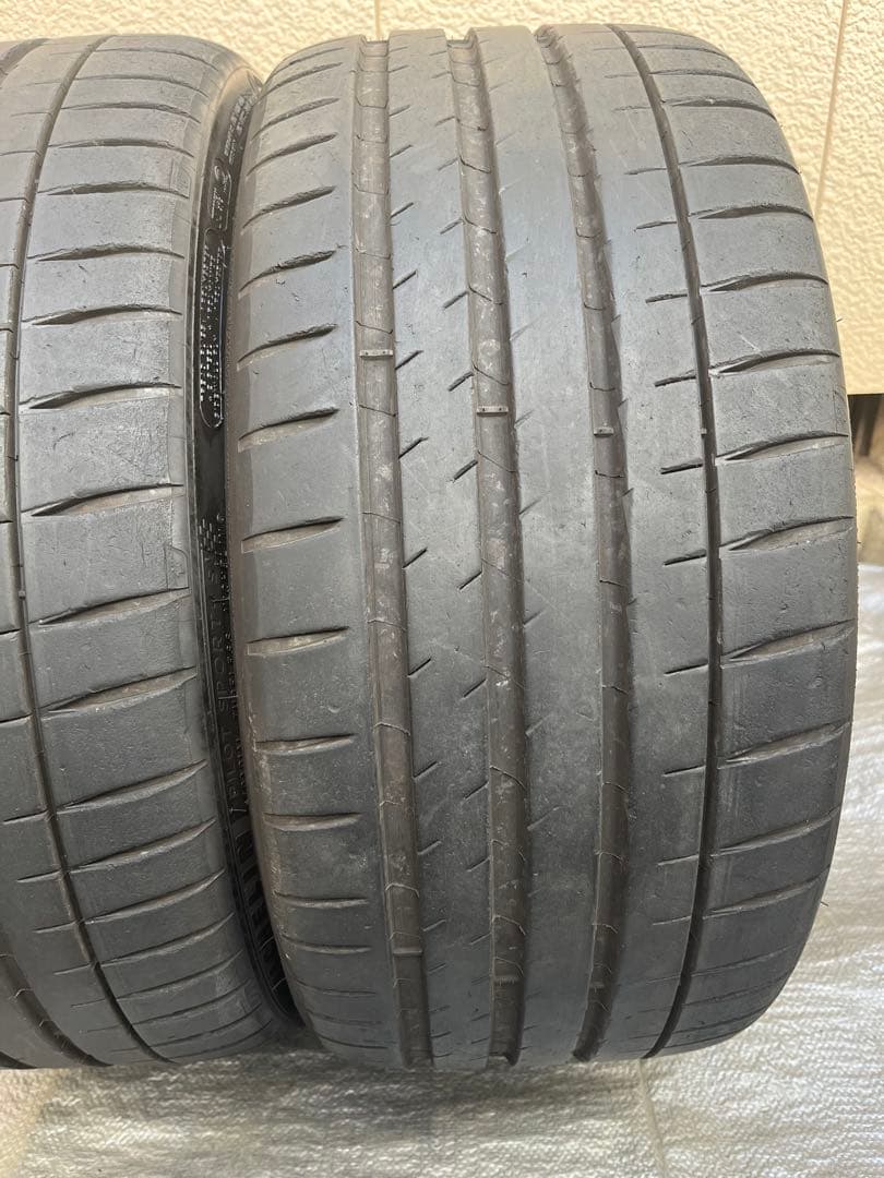 245/30ZR20 Michelin pilot sport4S 2023製