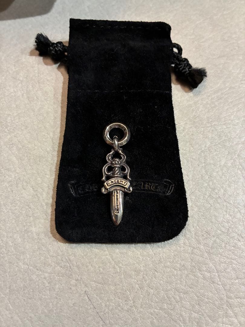 サンボー朝廷　CHROME HEARTS #5ダガー　チャーム