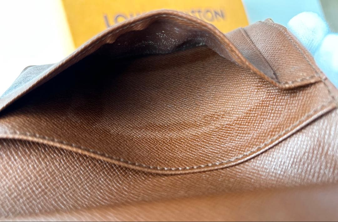 【LOUIS VUITTON】モノグラム　二つ折り財布　がま口