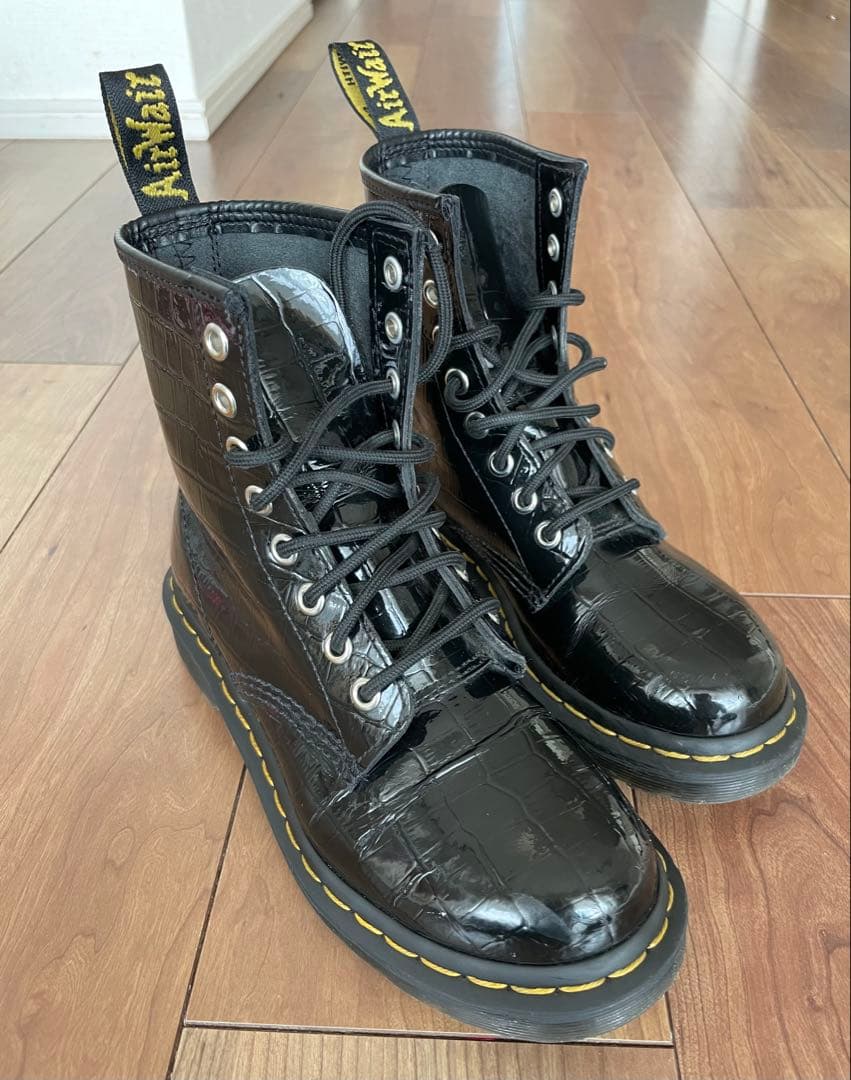 ドクターマーチン Dr.Martens UK3.0(22.5 cm)