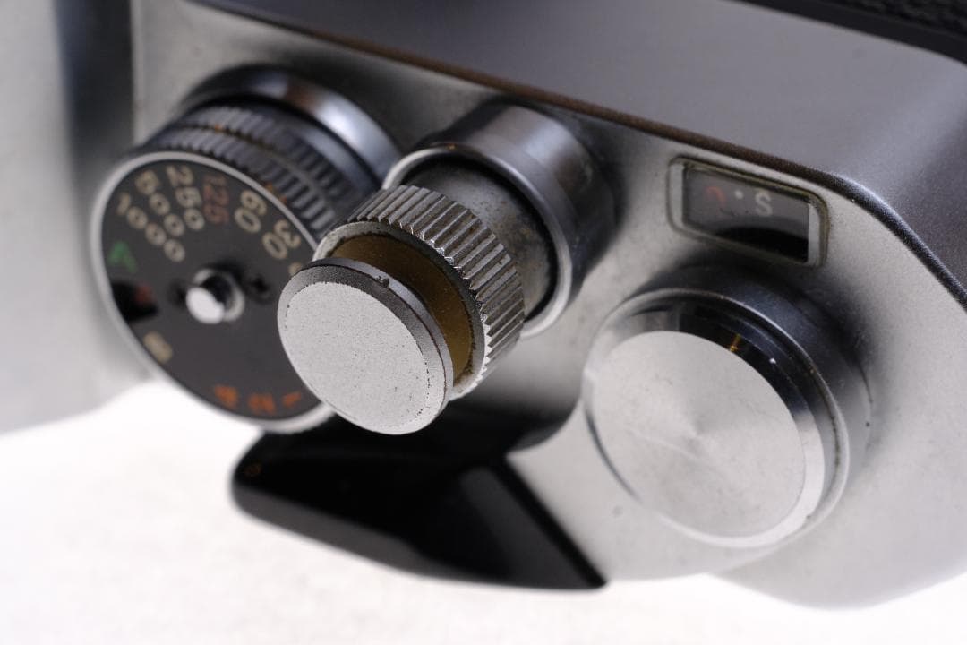 Nikon Nikomat EL 一眼レフカメラ