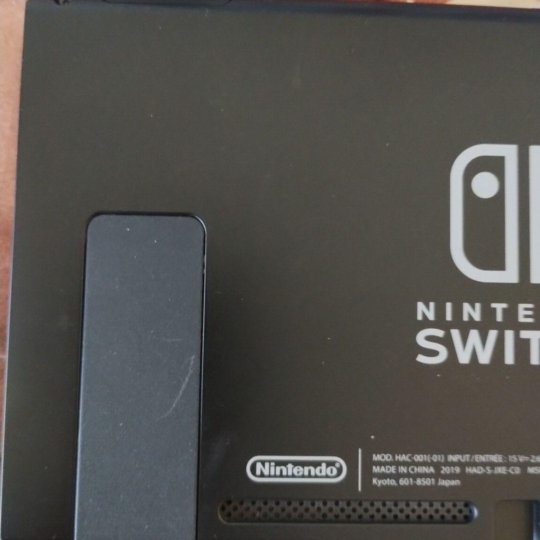 16日本日１８時までヤマト運輸しますNintendo Switch 本体 青/赤