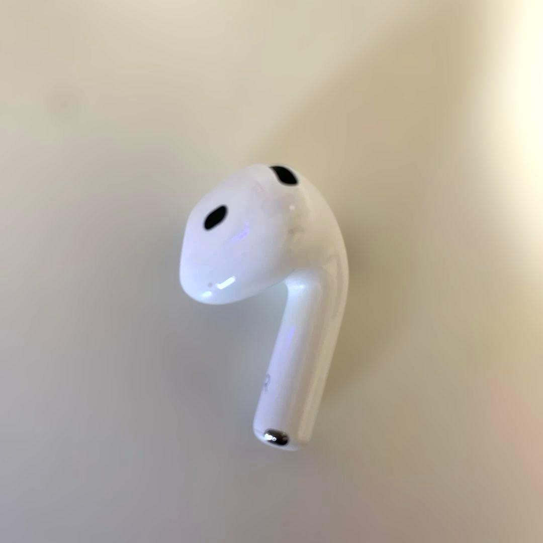 Apple AirPods4 アクティブノイズキャンセリング搭載