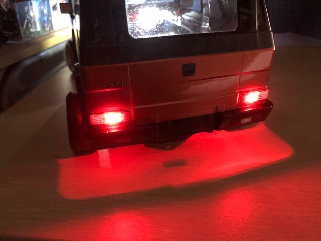 G320 ベンツ　ラジコン　ラジコンボディ