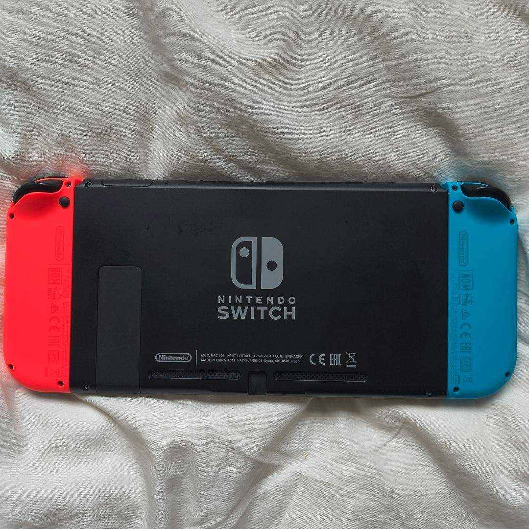 付属品完備ですぐ遊べる。ネオンカラーの初期型スイッチ、安心の動作品。