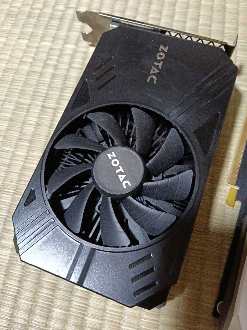 2個　玄人志向GTX1060-3GB　zotac GTX960 4GB