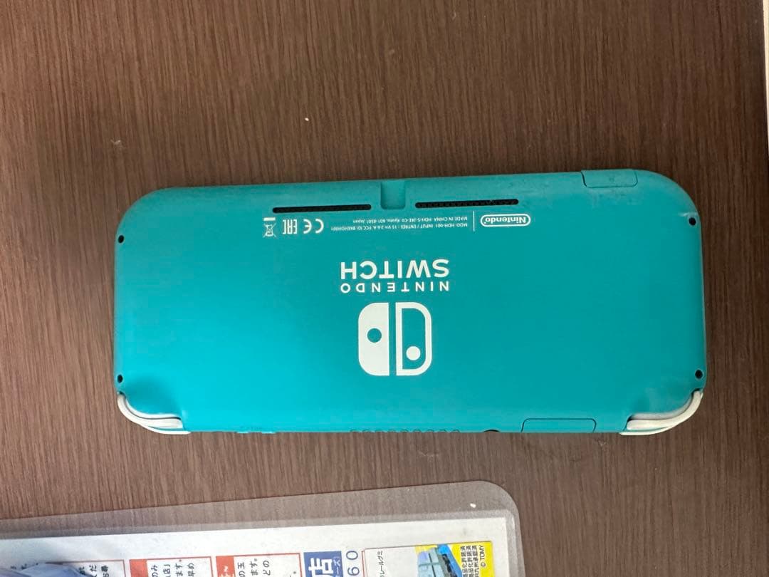 d*3様 Nintendo Switch Lite ターコイズ　難アリ