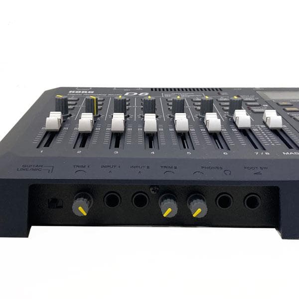 KORG D8 デジタルレコーディングスタジオ