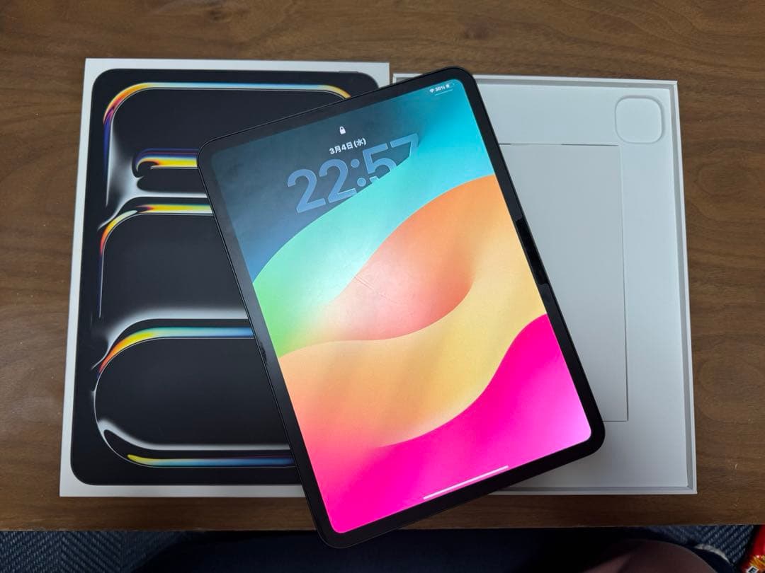 T*e様 iPad Pro 11インチ (M4) Wi-Fi 512GB スペー