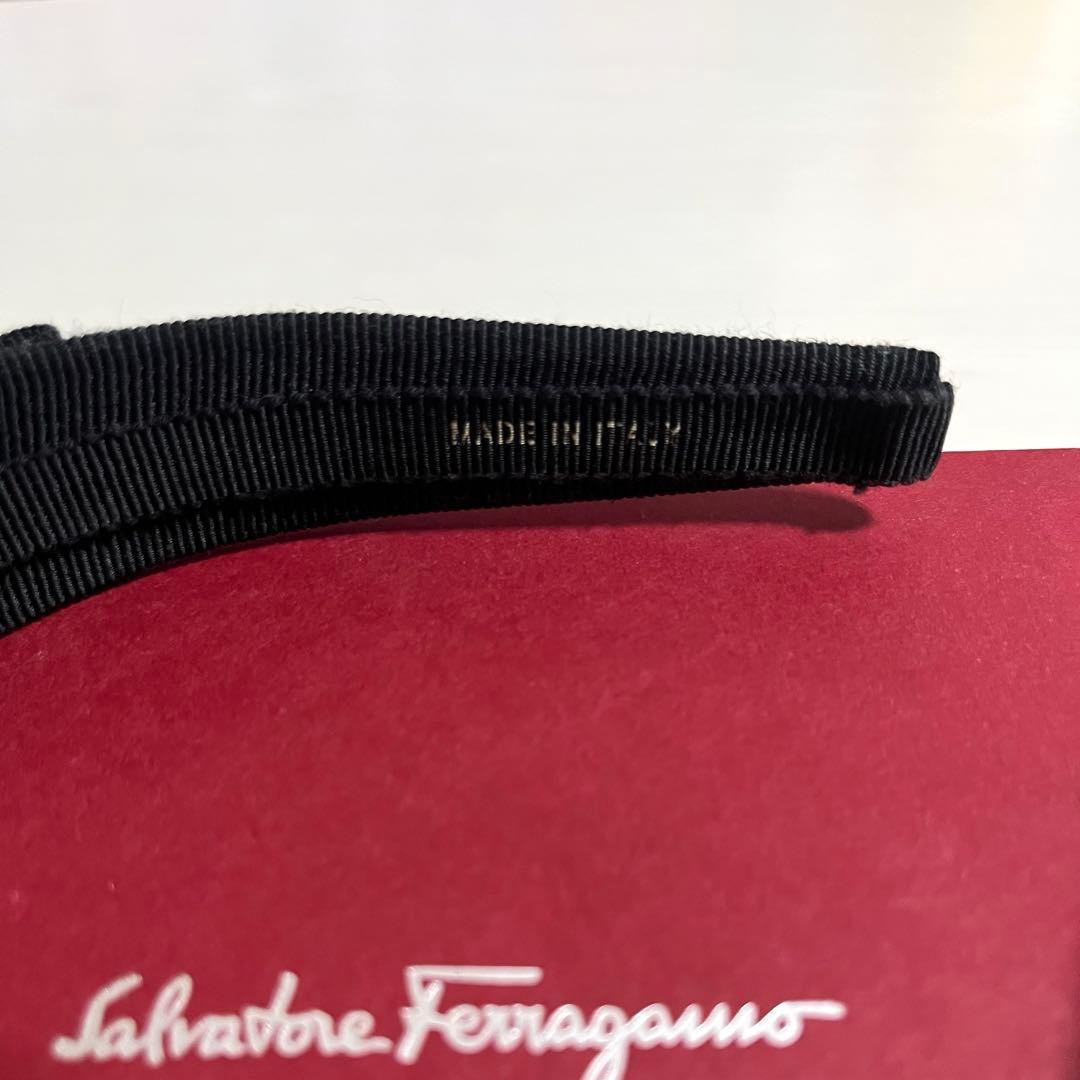 Salvatore Ferragamo カチューシャ フェラガモ ヘアバンド