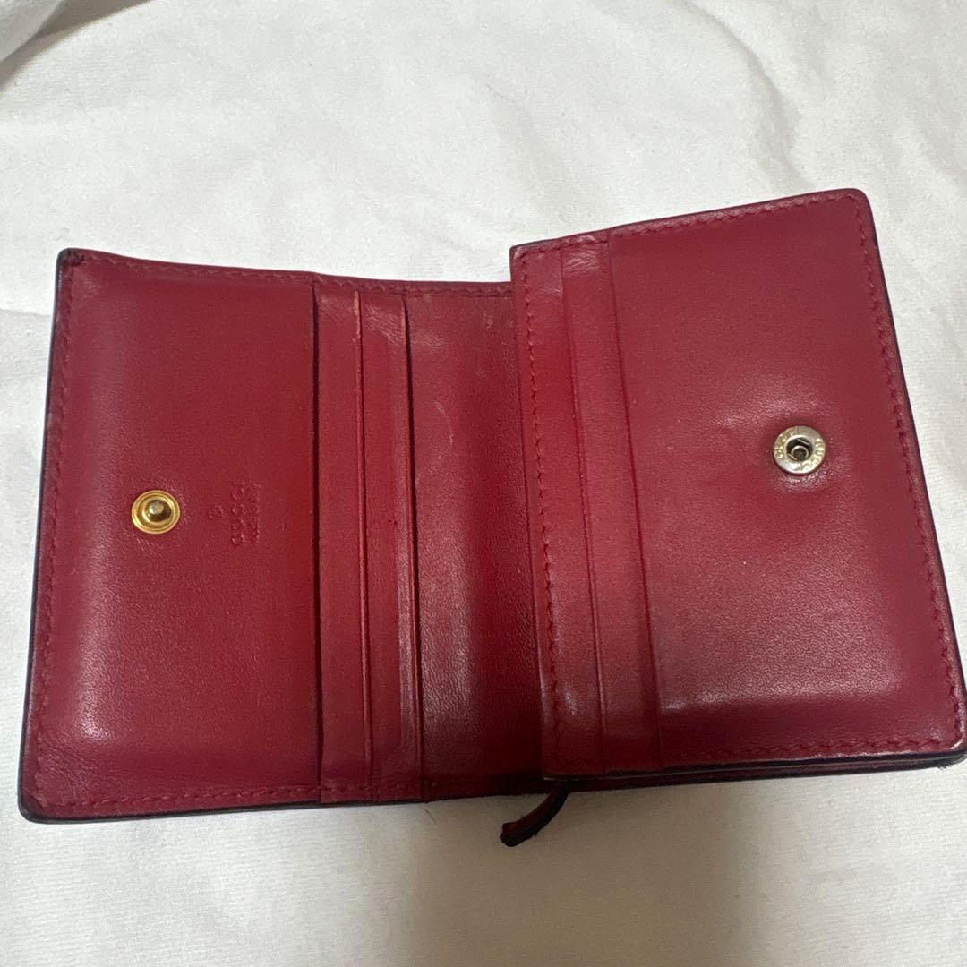 Gucci 二つ折り財布 チェリー　GGスプリーム