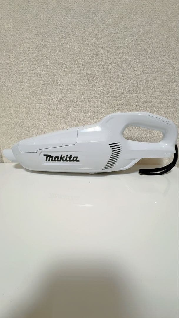 【CL107FD 】Makita スティッククリーナー 本体 ホワイト