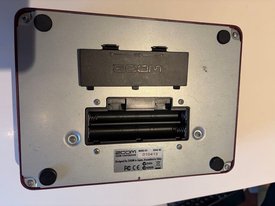 ZOOM B3 ベースエフェクター ACアダプター付属