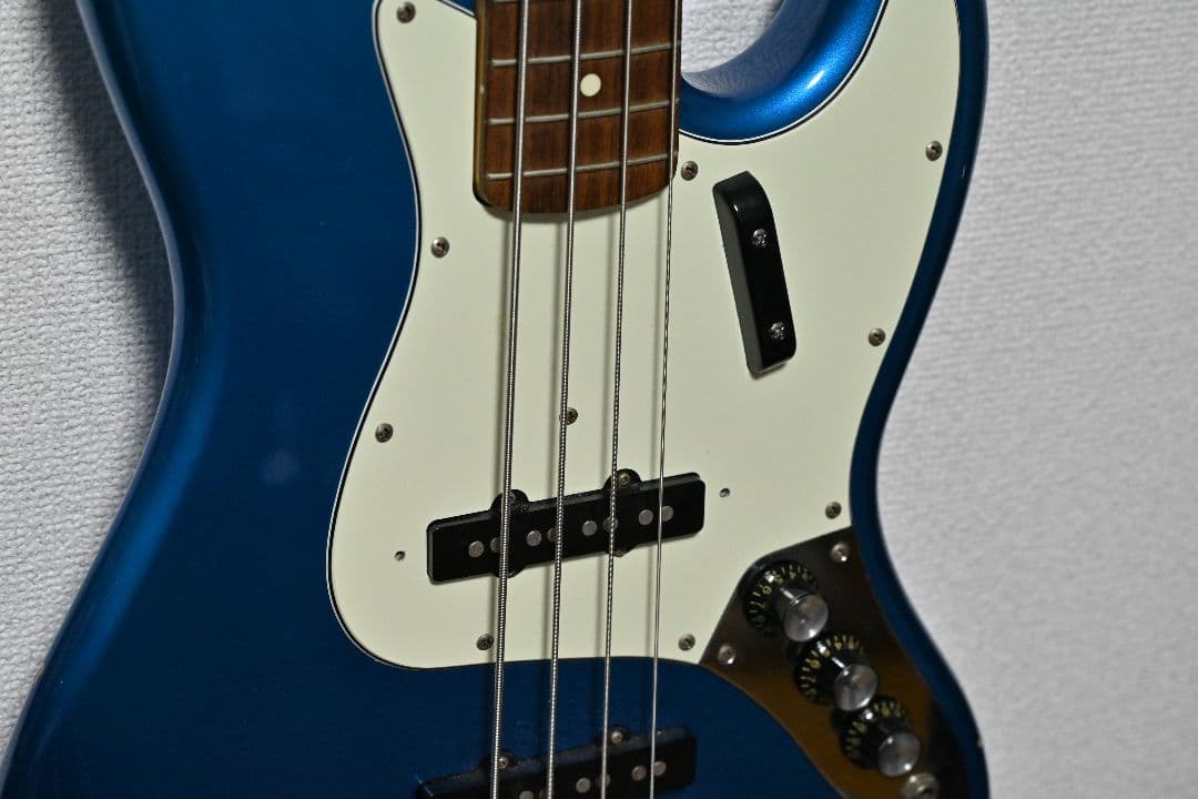 Fender Japan ジャズベース レイクプラシッドブルー ギグバッグ付き