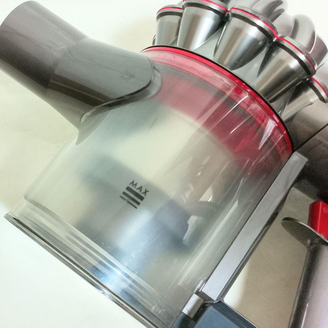 Dyson　V8 fluffy+　サイクロンクリーナー