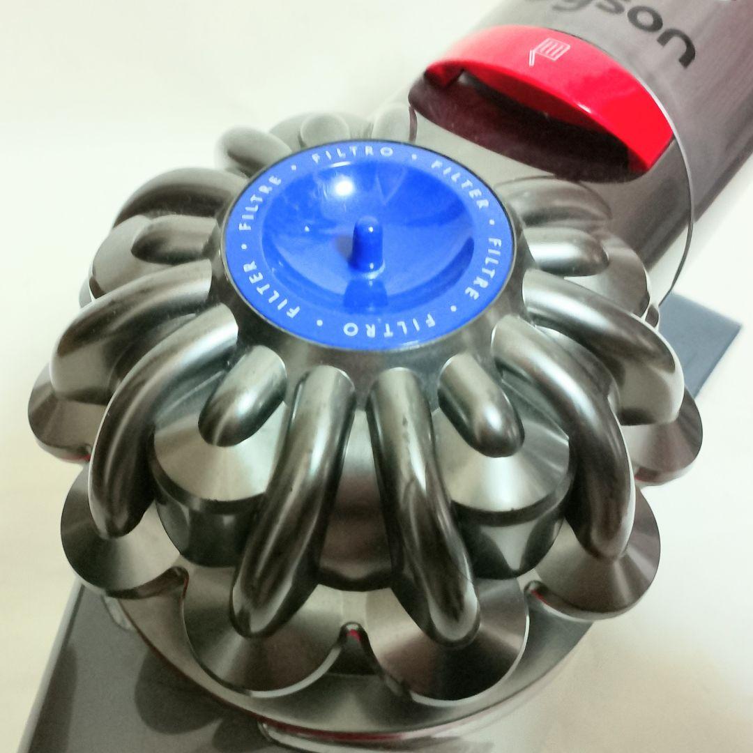 Dyson　V8 fluffy+　サイクロンクリーナー