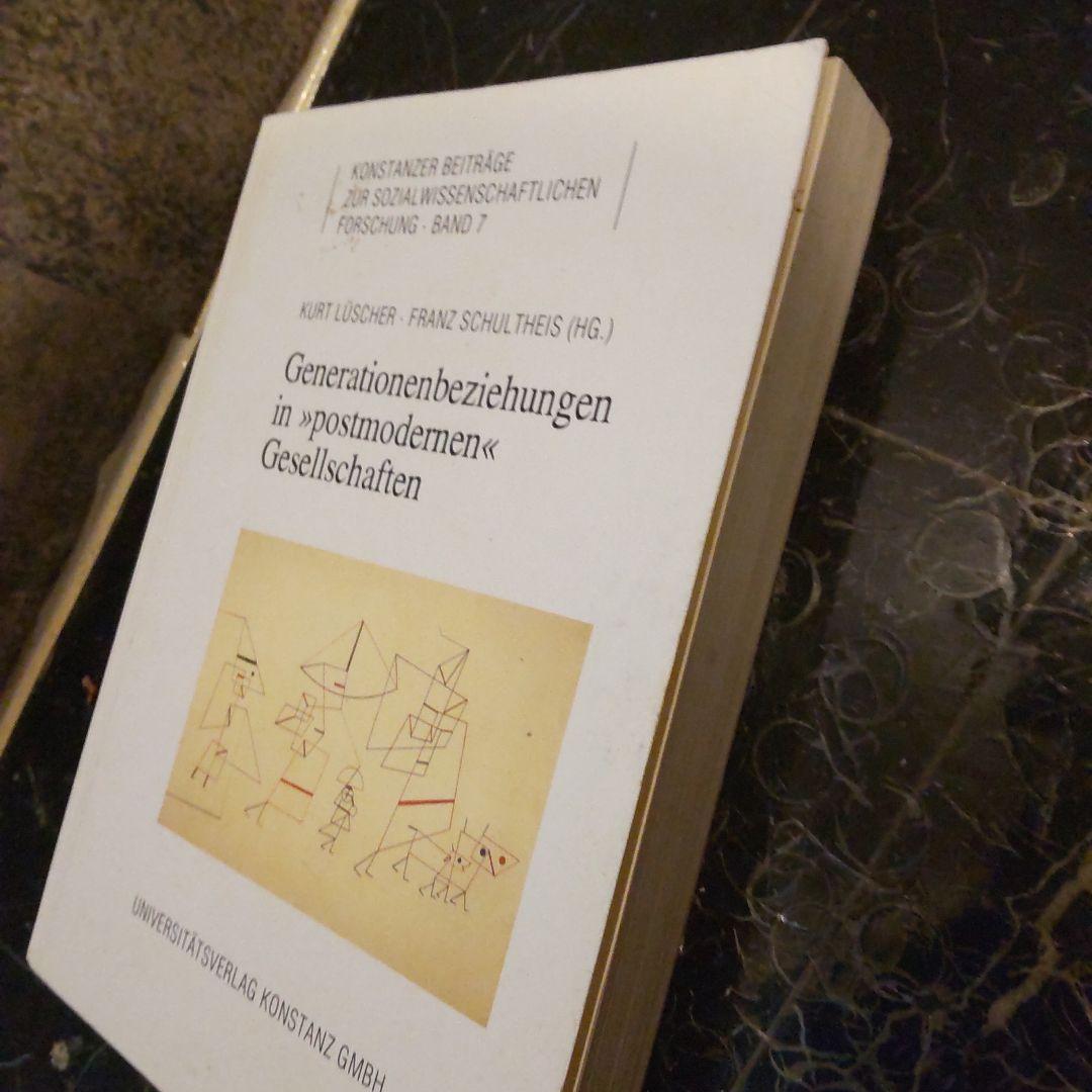 Generationenbeziehungen ポストモダン社会 ドイツ語 洋書