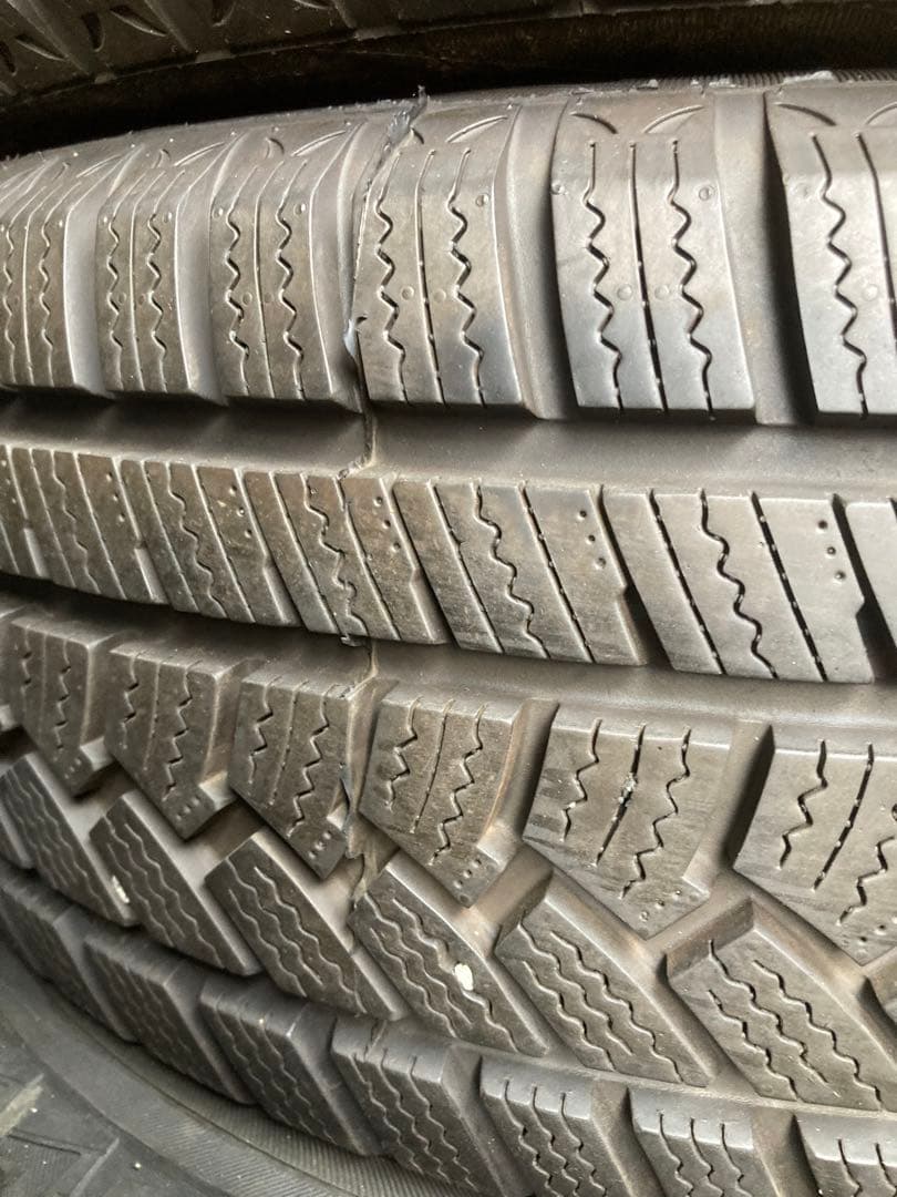 2021年ほぼ新品！ハイフライWin-turi212 205/55R16 2本