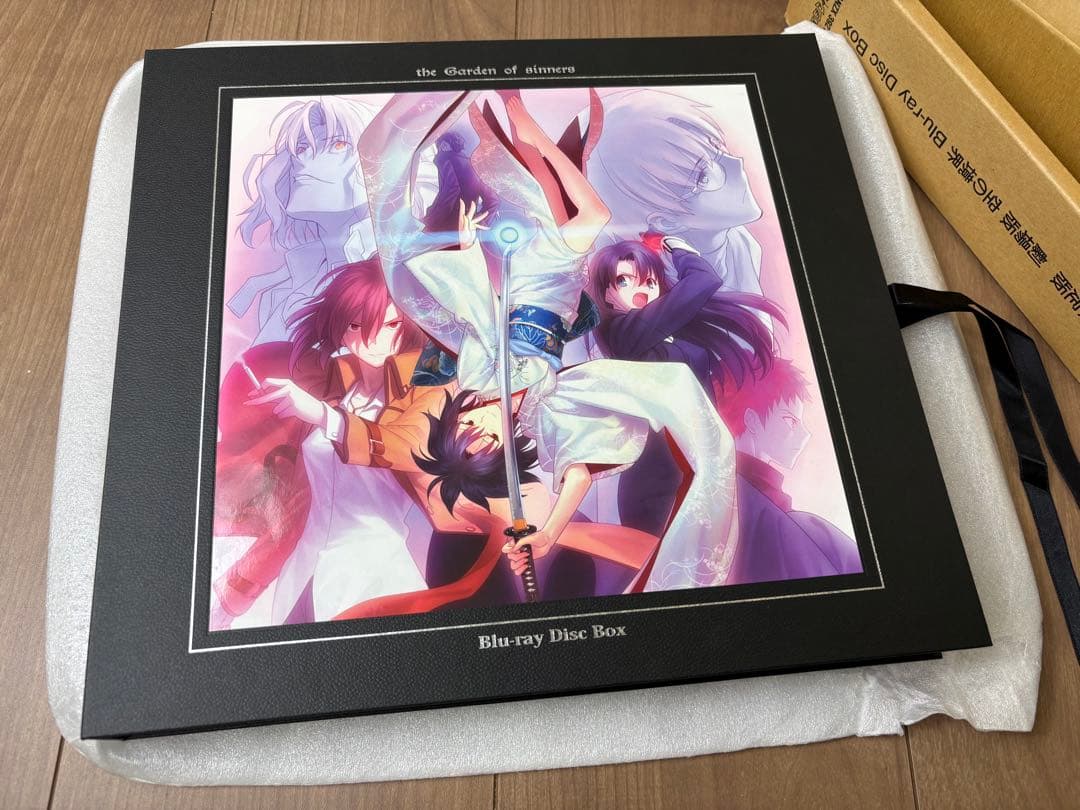「劇場版「空の境界 Blu-ray Disc Box〈完全生産限定・8枚組〉」