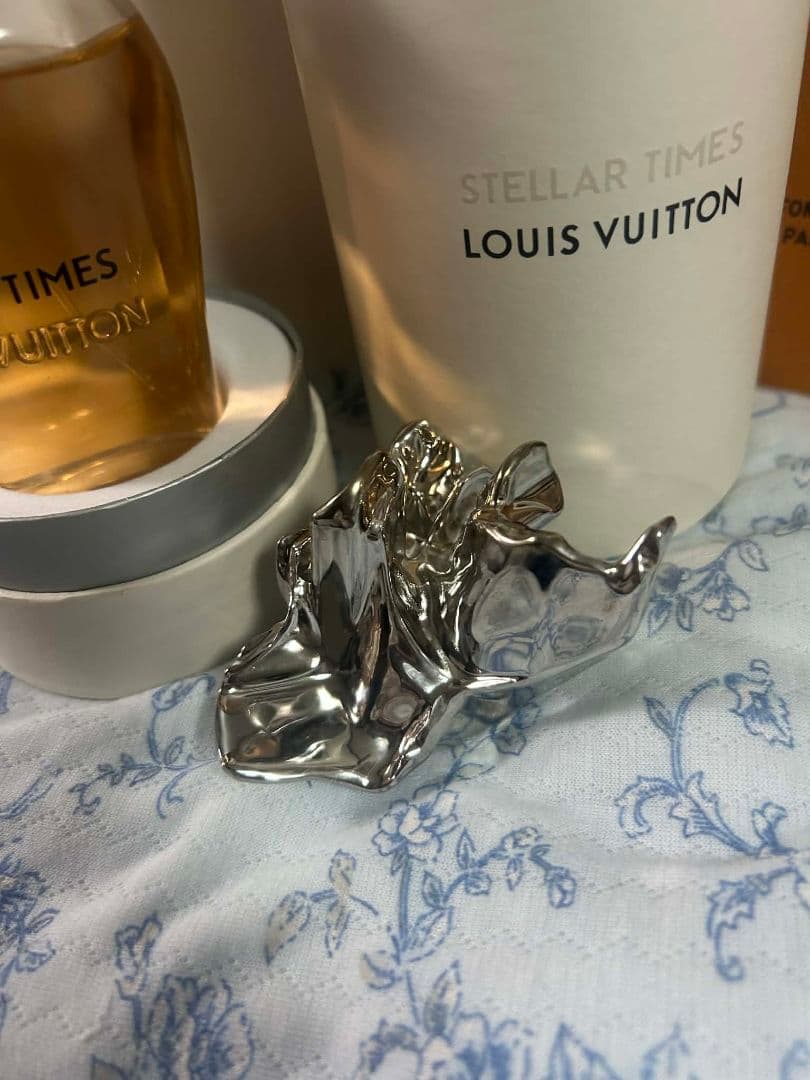 LOUIS VUITTON STELLAR TIMES 香水 残量多め付属品あり