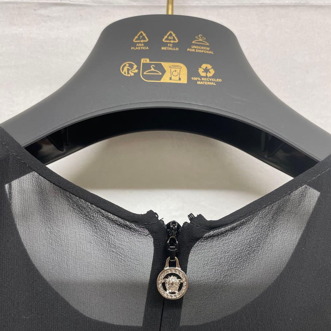 未使用　Versace Aライン シルク　ミニ　ドレス　ワンピース　36
