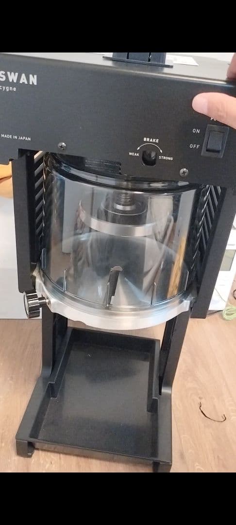 【新品・未使用品】SWAN SI-150C 電動かき氷機 ブラック Cygne