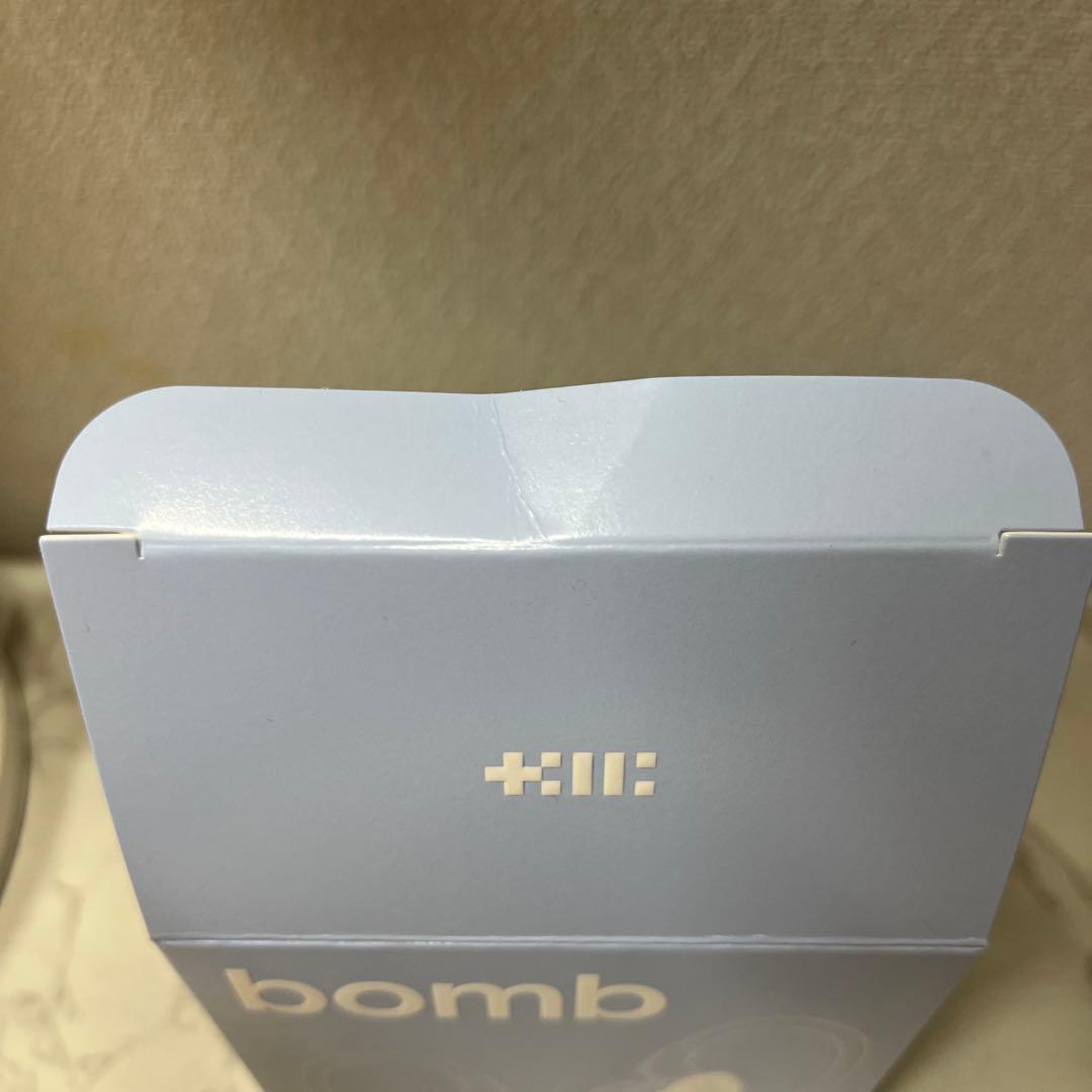 ILLIT MAGIC BOMB イヤホン付き