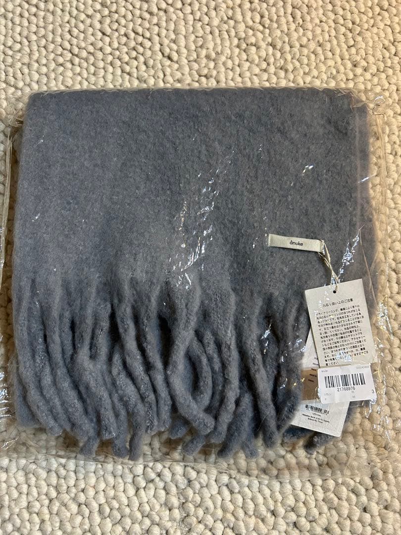 新品　anuke アンヌークSoft Fringe Stole アイスブルー
