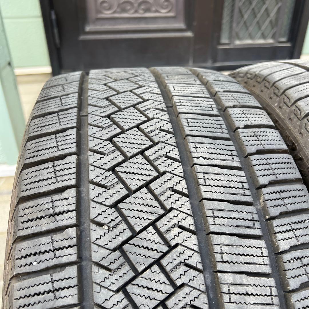 ピレリ ICE ZERO ASIMMETRICO 245/40R18