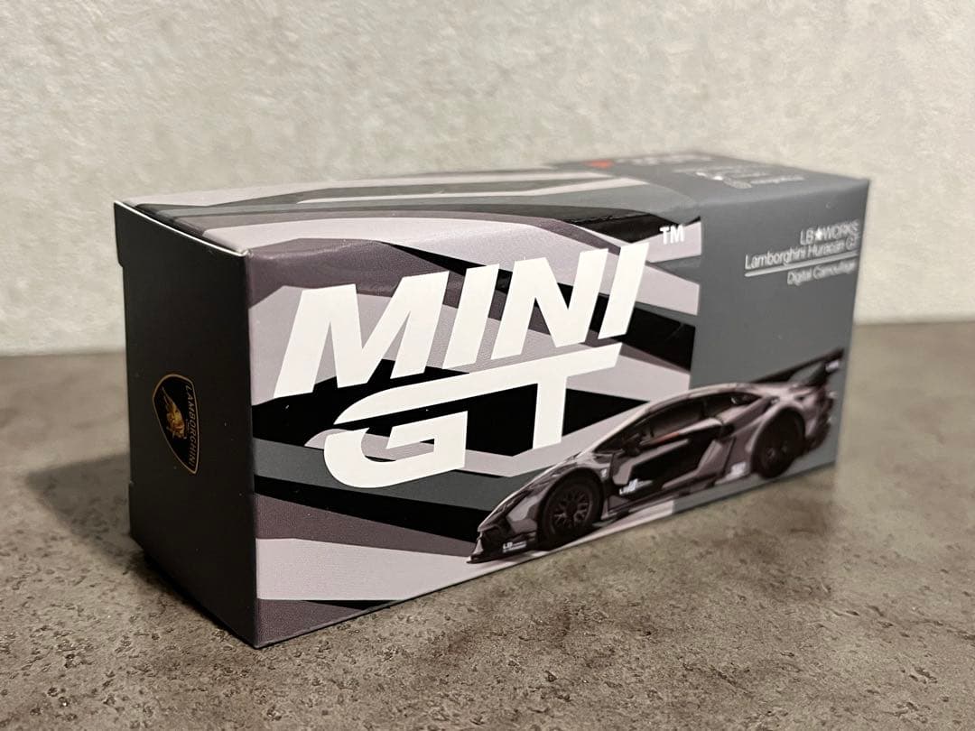 MINI GT LB★WORKS ランボルギーニウラカン GT デジタルカモ