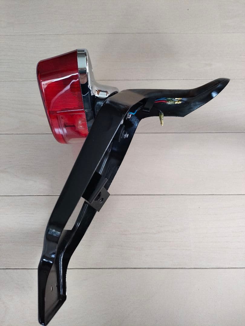 W650用の純正テールランプ