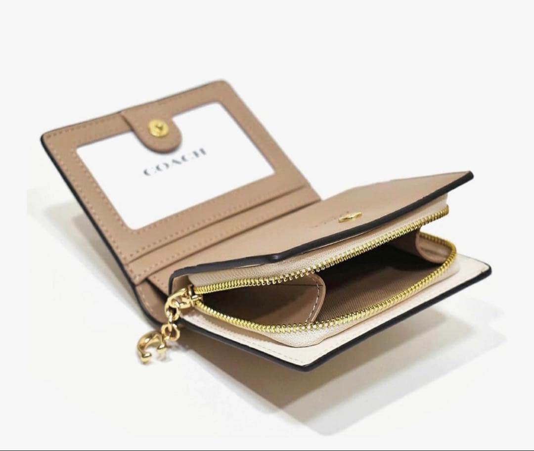 【COACH】 花柄 二つ折り財布 保存袋付 各種証明書付き 新品★