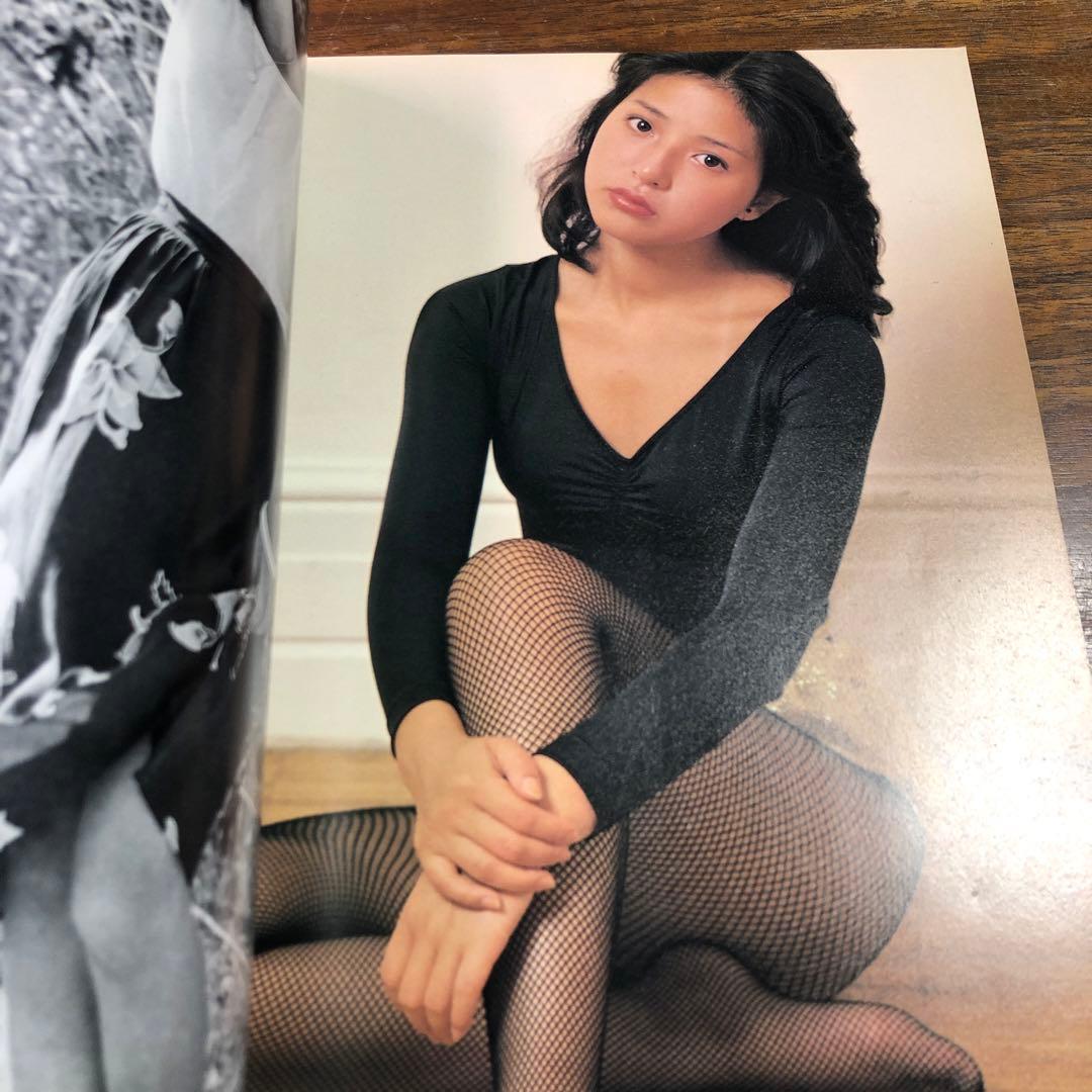 浜田朱里　写真集　近代映画増刊　JURI 1981年