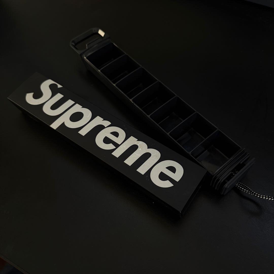 衛生日用品 Supreme Matador Waterproof Pill Case
