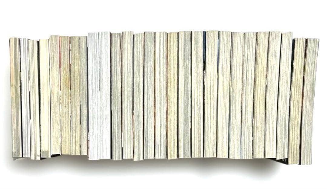 「進撃の巨人」全巻を含む関連コミックス豪華セット　合計６１冊セット