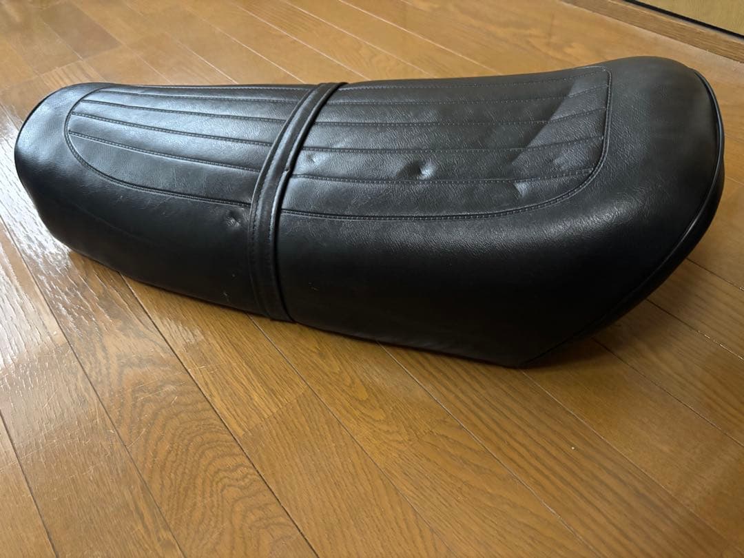 gs400 純正シート