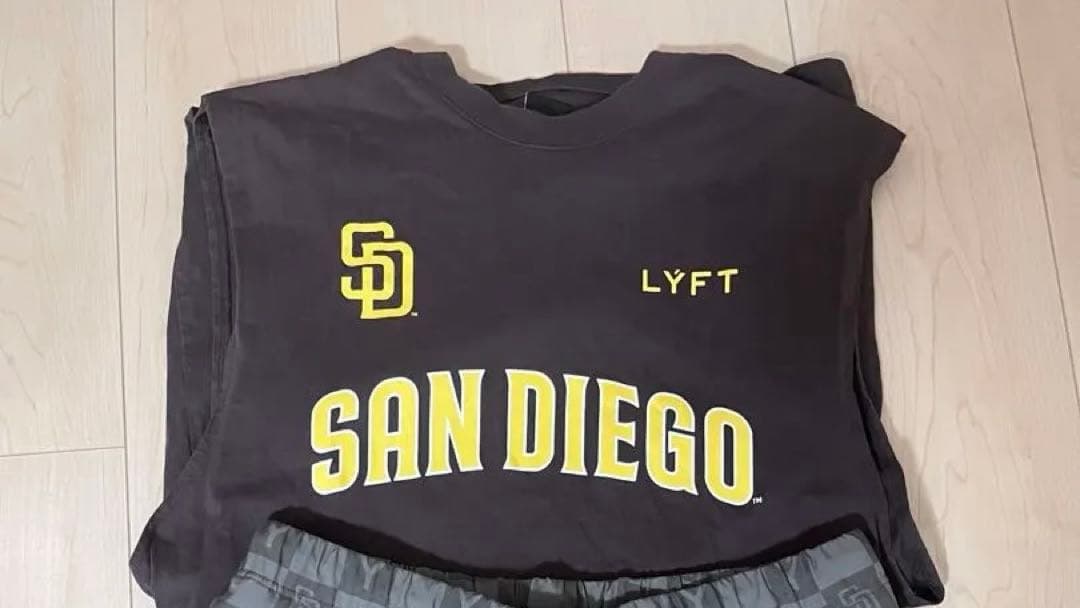 LYFT SAN DIEGO パドレス　タンクトップ L