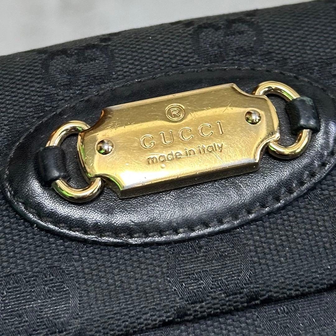 GUCCI グッチ　折り財布　キャンバス　Wホック　メタルロゴ　GG