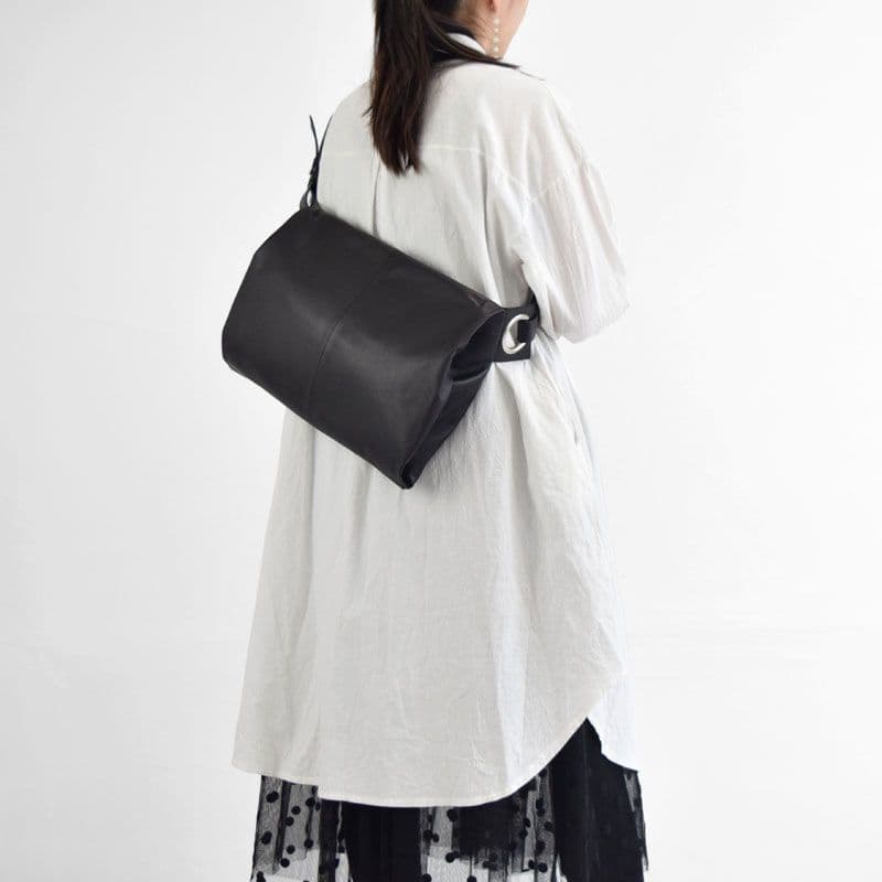 専用　カワカワ　ボディバッグLサイズ　本皮　ブラウン