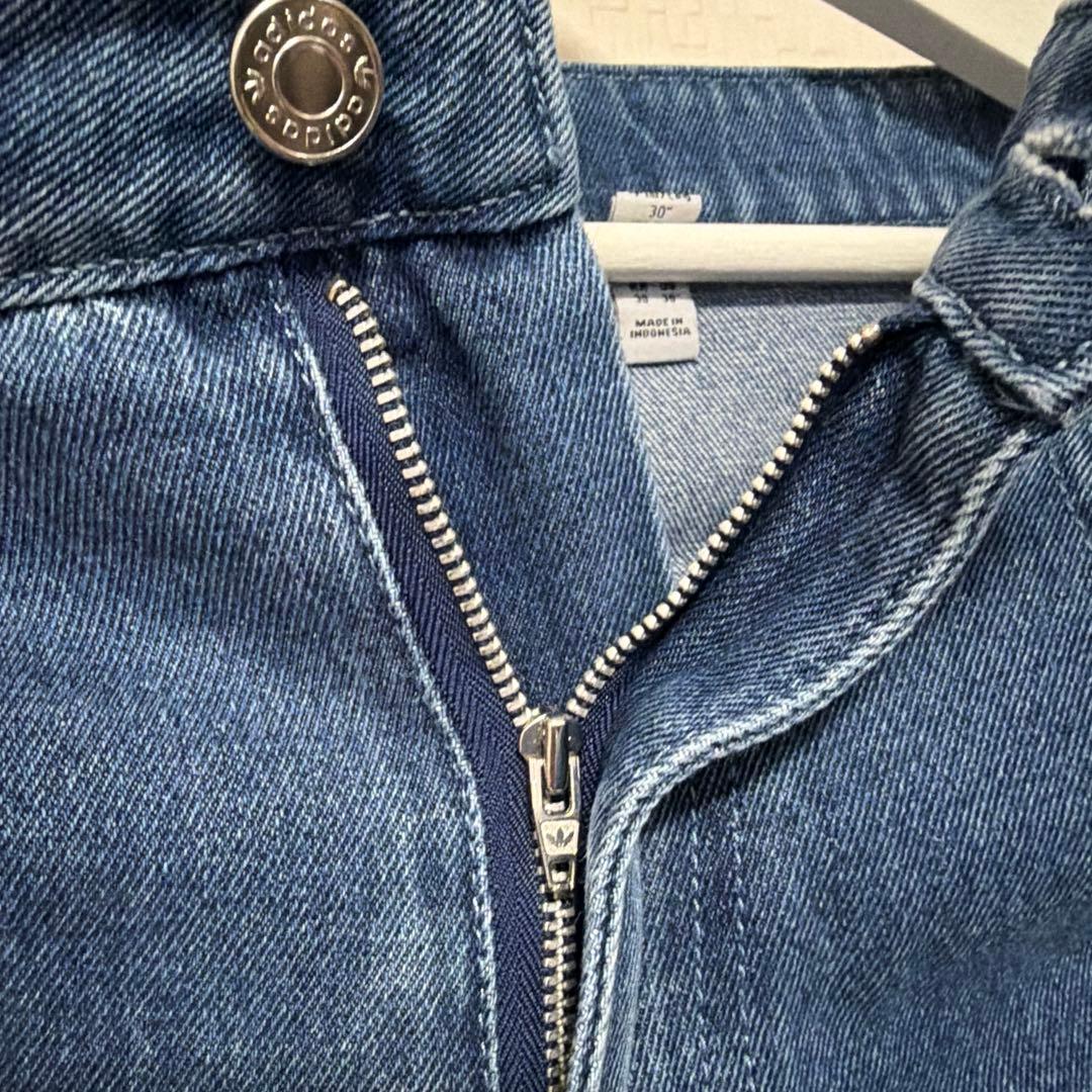 値下げしました adidas ファイヤーバードトラックパンツデニム即日発送します