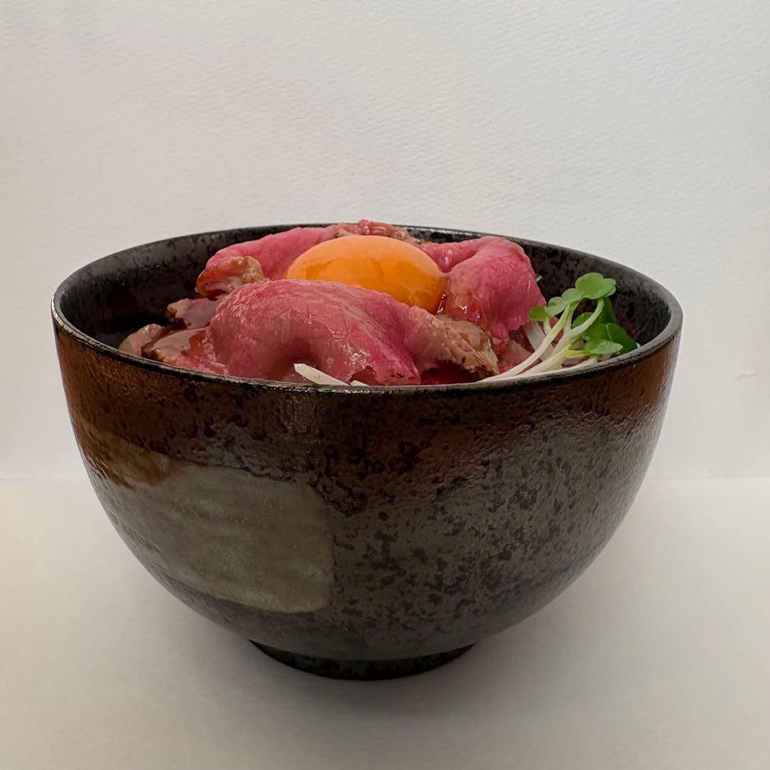 ながお食研　食品サンプル　ローストビーフ丼