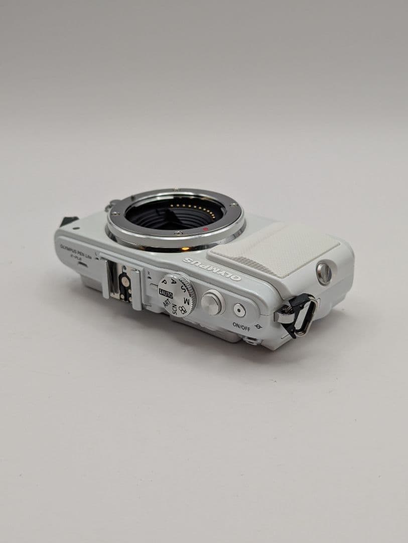 OLYMPUS PEN Lite E-PL6 ホワイト