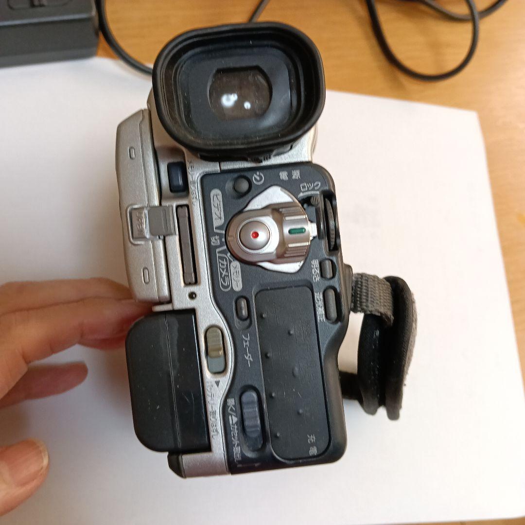 Sony Digital Handycam 本体 + ACアダプター